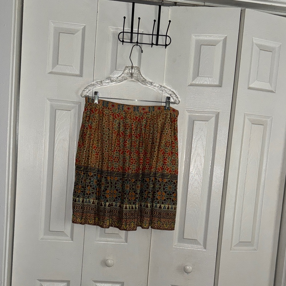 Bohemian Floral Skirt Comes right to knees.